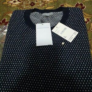 Nordstrom crewneck sweater medium nwt.